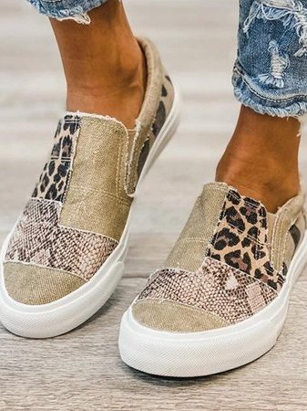 Aada™ | Tyylikkäät slip-on-kengät jokaiselle askeleelle